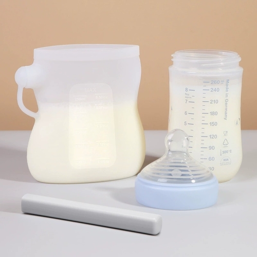 Latest company news about Premium Silicone Milk Bags – Reusable, Non-Toxic, Baby Safe Breast Milk Storage for Home, Travel, and Pumping Moms