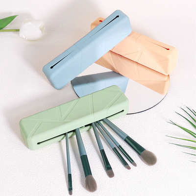 Good price Portable LFGB Silicone Makeup Brush Case Large Capacity online