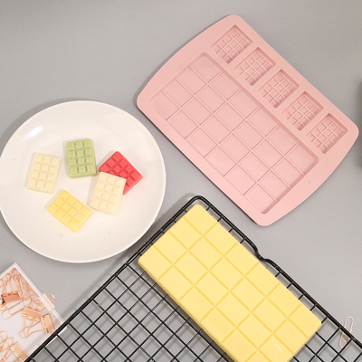Good price Pink Silicone Waffle Mold Smooth Silicone Muffin Pans For Waffle Cake Chocolat online