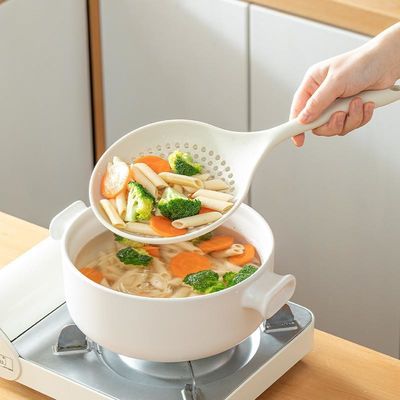 Good price Silicone Strainer Scoop Colander Slotted Pasta Spoon Heat Resistant 600 °F Slotted Ladle Spoons For Kitchen Cooking Tool online