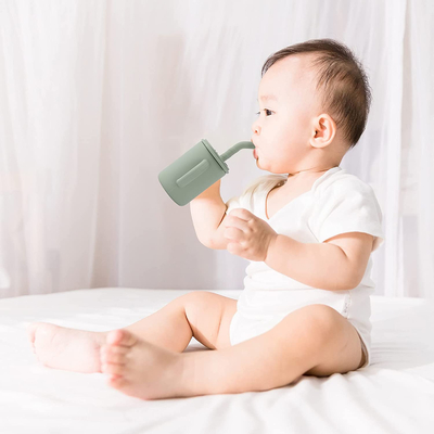 Good price Microwaveable Silicone Kitchen Product Baby Cup With Straw Reusable online