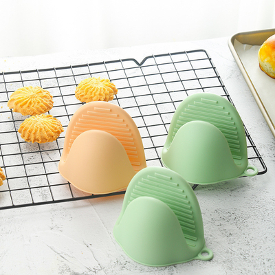 Good price Silicone Oven Mitts Heat Resistant Mini Oven Mitts Rubber Oven Glove Silicone Cooking Pinch Grips Oven Mitts Potholders online