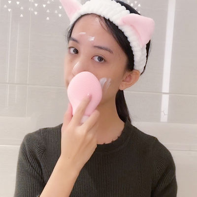 Storage Container Style Silicone Makeup Sponge Holder for Easy Cleaning